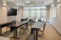 SpringHill Suites West Sacramento 西薩克拉門托住宿飯店