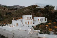 Pnoes Skyros Hotel in zona The Faltaits Historical and Folklore Museum