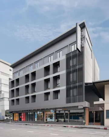 是隆阿斯皮拉寶石中心飯店