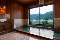 Riverside Maruyama - Hot Tub