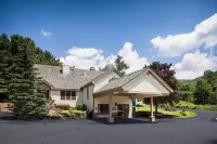 Best Western Inn  Suites Rutland-Killington - 朝食