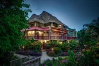 Sleeping Giant Rainforest Lodge Hotel di 