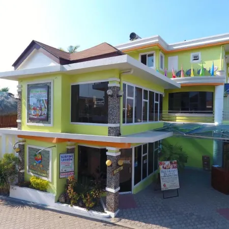 P&M Final Option Beach Resort