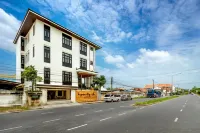 Bigcountry Villa Ayutthaya  호텔