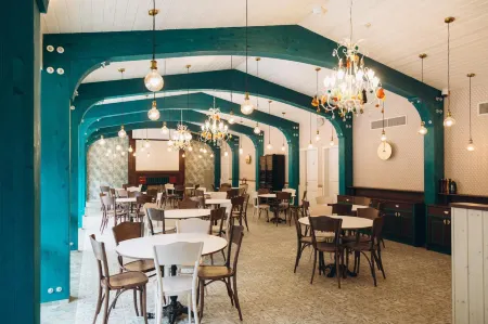 Hotel Vodník Отели в г. Вимперк