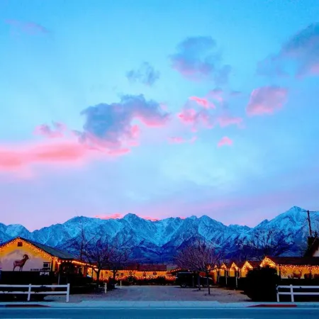 Mt Williamson Motel and Basecamp