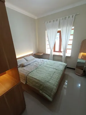 STAYNEST ANUGRAH GREENHILLS