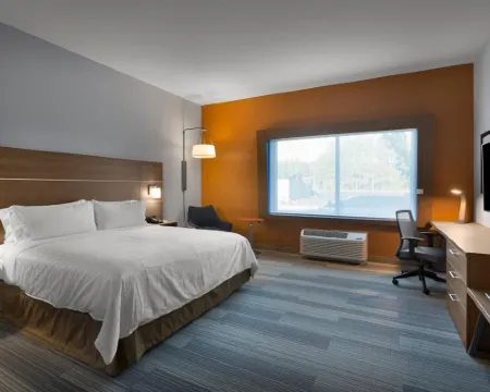 ฮอลิเดย์ อินน์ เอ็กซ์เพรส แอนด์ สวีทส์ เฟย์เอตต์วิลล์ เซาท์ บาย IHG โรงแรมในเฟย์เอตต์วิลล์