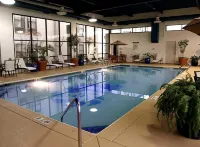 DoubleTree by Hilton Hotel Buffalo - Amherst - Pools