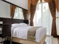 維多利亞豪華旅館 Sukasari住宿飯店