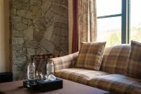 The Saltbox Manali Hotels in Hallan-i