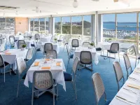 Marina Resort Hotels in Port Stephens