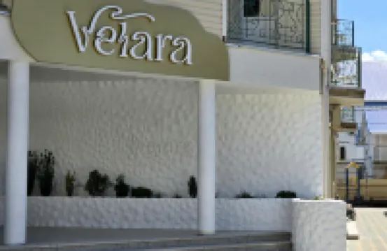 Kapitan Morej Hotel のホテル