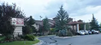 Best Western Plus Deer Park Hotel and Suites