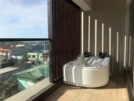 Treasure Island Hotel with Mini Water Adventure