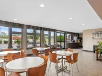 Super 8 by Wyndham Valdosta GA I-75 Hotels in Lowndes County