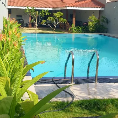 Ocean View Tourist Guesthouse Negombo - Sri Lanka