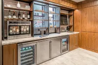 New Haven Hotel - بار