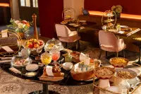 Margaret - Hôtel Chouleur - breakfast