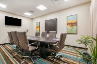 Hawthorn Suites by Wyndham Bridgeport/Clarksburg