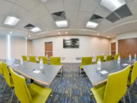 Holiday Inn Express & Suites CHADRON by IHG Hoteles en Chadron