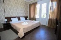 Nikopoli Hotels in New Athos