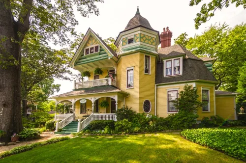 Sugar Magnolia Bed & Breakfast Hotel di Decatur