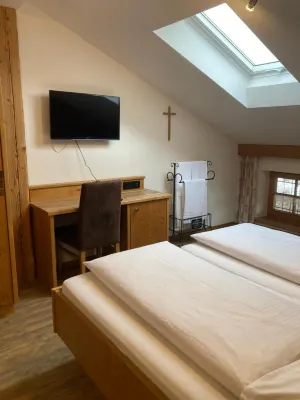 林登貝姆哈貝爾飯店 住宿飯店