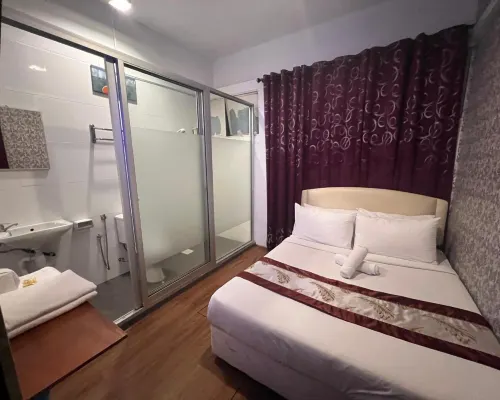 Woodpecker Lodge, Kuching Hotels near Sarawak Stadium