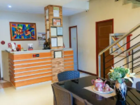 RedDoorz Near Talisay District Hospital Hotels in Talisay