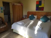 Louhallas Accommodation Hotels in Edenvale
