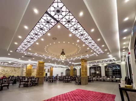 Petra Canyon Hotel Отели в г. Петра