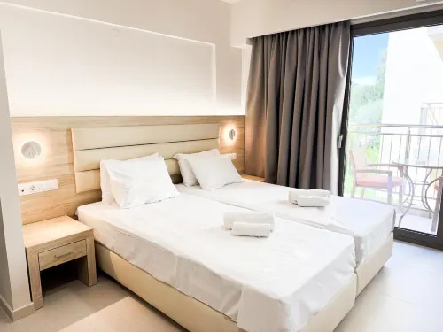 Acropolis Apartments - breakfast