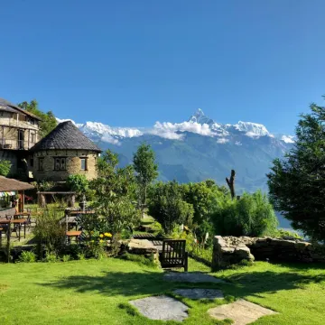 Bhanjyang Village Lodge