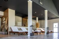 Howard Johnson by Wyndham Carilo Convention Center - ที่มีสปา