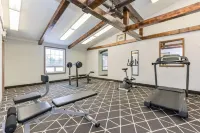 King Hotel - Gym