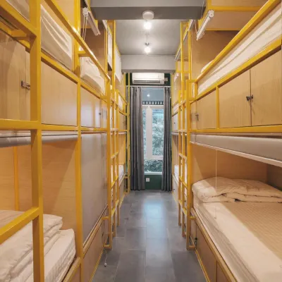 Konko Hostel Jakarta Hoteles cerca de Estación de tren Gambir