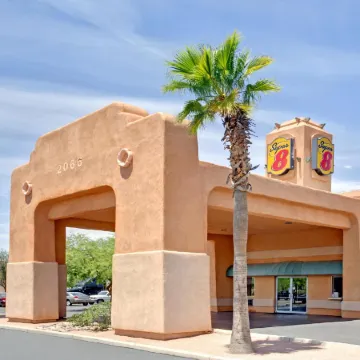 Super 8 by Wyndham Casa Grande