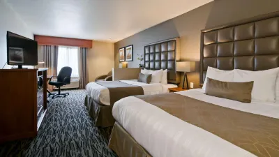 Best Western Plus Mountain View Auburn Inn Hotels near Soos Creek Botanical Garden & Heritage Center