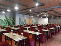 Burza Hotel Hotels in Kota Lubuklinggau