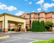 Quality Inn & Suites Hotels in Charlestown