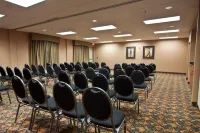 Days Inn & Suites by Wyndham Strathmore Hotels in Strathmore