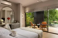 Mapakada Village - Wild Trails & Lake Retreat - Mahiyanganaya - bar
