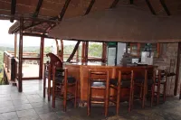 Inkwenkwezi Private Game Reserve - bar