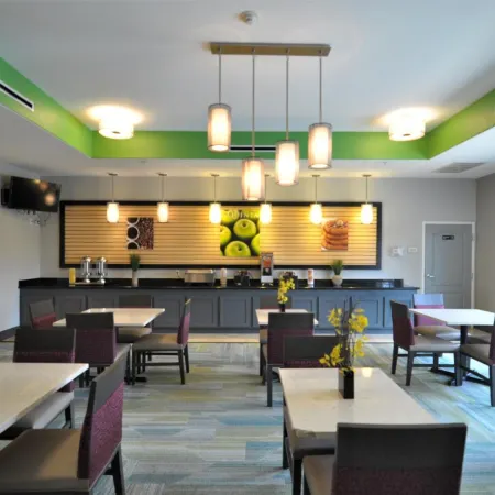 La Quinta Inn & Suites by Wyndham-Brookshire-West Katy