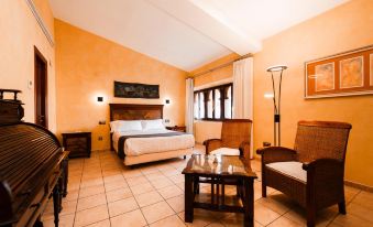 L'Agora Hotel