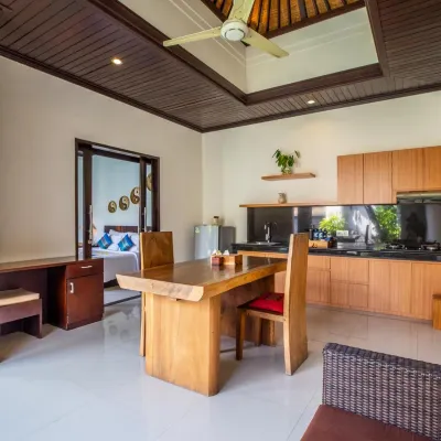 Kayu Suar Bali Luxury Villas & Spa Hotels near Sidakarya