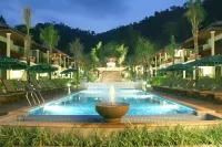 Khaolak Bayfront Resort - Family