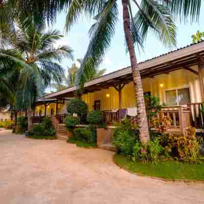 Anika Island Resort Hotel Exterior