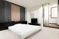 The Manga Hotel Togo - 3-Star